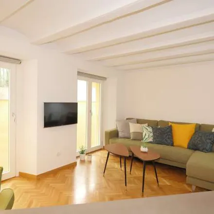 Image 2 - Carrer d'en Robador, 10, 08001 Barcelona, Spain - Apartment for rent