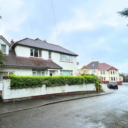 Buy this 6 bed house on The Retreat in Cardiff, CF23 5RE