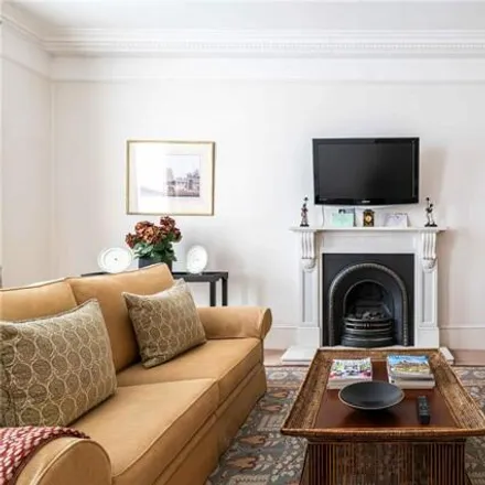 Rent this 2 bed room on 10 Roland Gardens in London, SW7 3RW