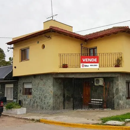 Image 2 - Calle 11, Partido de Ensenada, 1931 Punta Lara, Argentina - House for sale