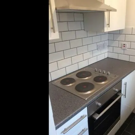 Image 1 - Elmcroft Close, New Bedfont, London, TW14 9HJ, United Kingdom - Room for rent