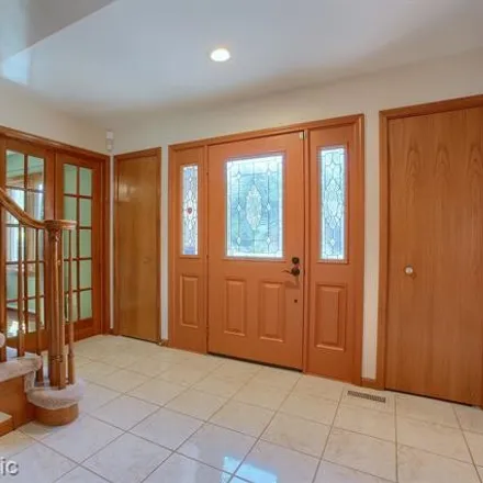 Image 3 - 14015 Strathmore Drive, Shelby Charter Township, MI 48315, USA - House for sale