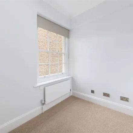 Image 2 - 2 South Audley Street, London, W1K 1LN, United Kingdom - Apartment for rent