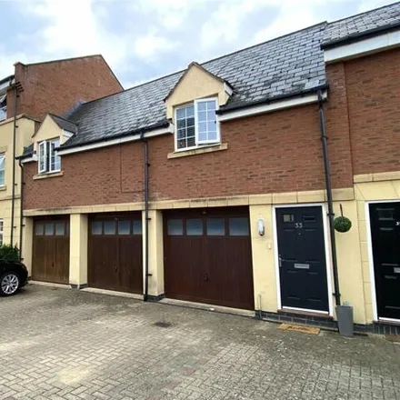 Buy this 2 bed house on Willington Road in Swindon, SN25 2HB