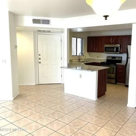 Rent this 2 bed condo on 5754 North Placita Paisaje in Pima County, AZ 85750