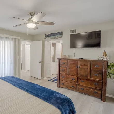 Image 5 - Indian Rocks Beach, FL - Apartment for rent