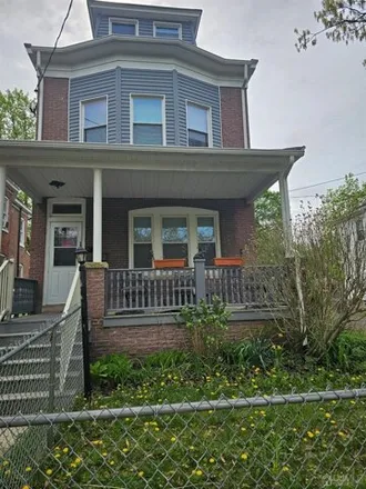 Buy this studio house on 260 Hillcrest Avenue in Hillcrest, Trenton