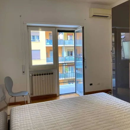 Image 2 - Via Guido Castelnuovo, 00146 Rome RM, Italy - Apartment for rent
