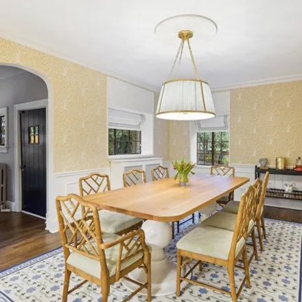 Image 7 - 102 Oxford Street, Chevy Chase Village, Montgomery County, MD 20815, USA - House for sale