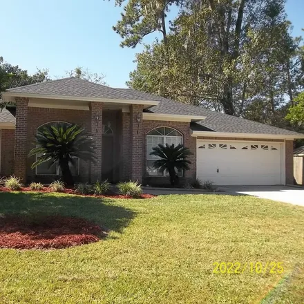 Rent this 4 bed house on 1907 Suwanee River Drive in Clay County, FL 32003