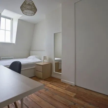 Rent this 1 bed apartment on Avenue de Dunkerque in 59130 Lambersart, France