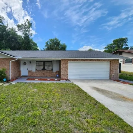 Buy this 3 bed house on 1602 East Washington Avenue in Eustis, FL 32726