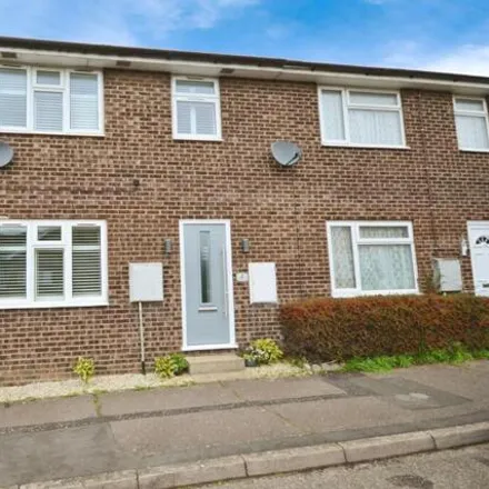 Rent this 3 bed townhouse on unnamed road in Braintree, CM7 3NN