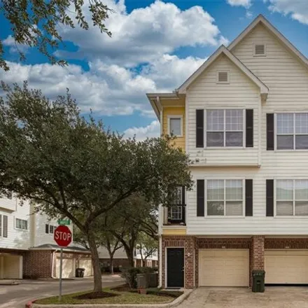 Buy this 1 bed condo on CVS Pharmacy in 9292 Westheimer Road, Houston