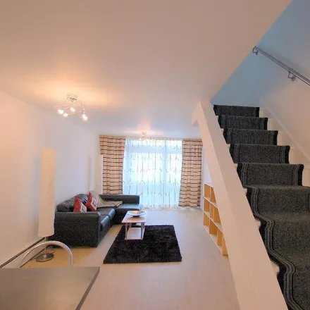 Rent this 2 bed apartment on Iverson Road in London, NW6 2QT