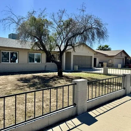 Buy this 3 bed house on 9351 W Mission Ln in Peoria, Arizona