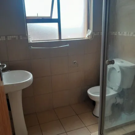 Image 3 - unnamed road, Vorna Valley, Midrand, 1681, South Africa - Apartment for rent