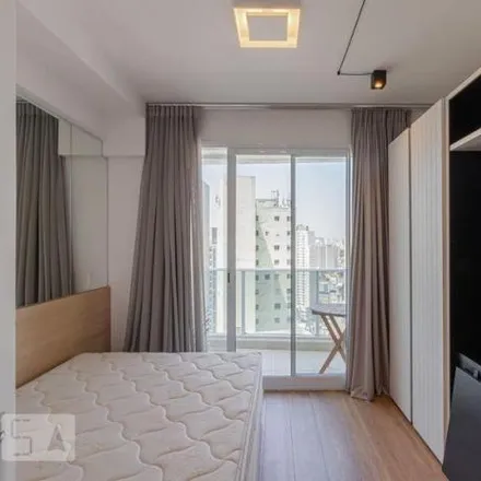 Rent this 1 bed apartment on Rua Tabatinguera 454 in Glicério, São Paulo - SP