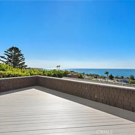 Rent this 4 bed apartment on 5 North Vista de la Luna in Three Arch Bay, Laguna Beach