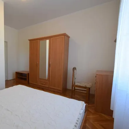 Image 3 - 51512 Njivice, Croatia - Apartment for rent