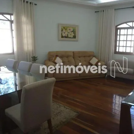 Buy this 3 bed house on Rua Levindo Ignácio Ribeiro in Santa Amélia, Belo Horizonte - MG