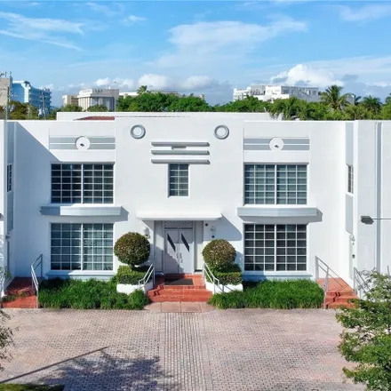 Rent this 2 bed apartment on 4470 North Meridian Avenue in Miami Beach, FL 33140