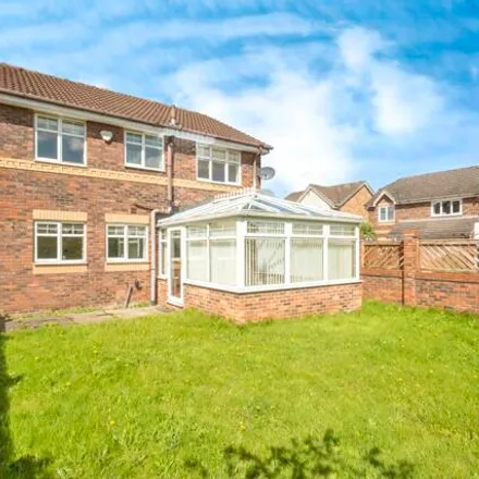 Image 4 - Roundhill Court, Doncaster, DN4 5PU, United Kingdom - House for sale