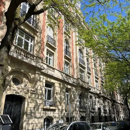 Rent this 2 bed apartment on Rue Blanche - Blanchestraat 37 in 1060 Saint-Gilles - Sint-Gillis, Belgium