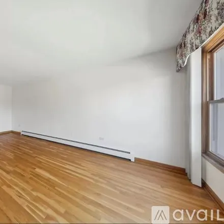 Image 9 - 5213 West 87th Street, Unit 2 - Apartment for rent