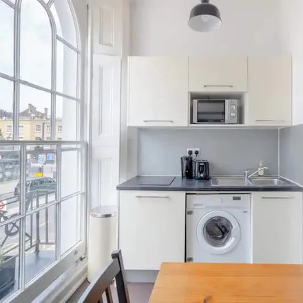 Image 7 - London, United Kingdom - Apartment for rent