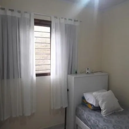 Buy this 3 bed house on Rua Antônio Pereira da Silva in Centro, Juquitiba - SP