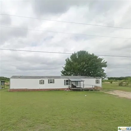 Buy this studio apartment on 190 Kickapoo Trail in Guadalupe County, TX 78155