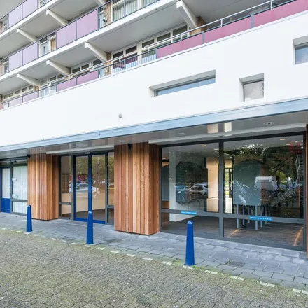 Image 3 - Zwaluwenlaan 24, 3136 VA Vlaardingen, Netherlands - Apartment for rent