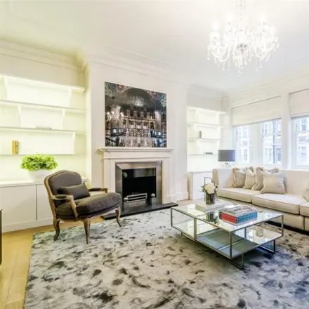 Image 1 - 55-73 Duke Street, London, W1K 6JA, United Kingdom - Apartment for rent