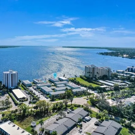 Buy this 2 bed condo on 3332 North Key Drive in Shipyard Villas, North Fort Myers