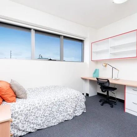 Image 3 - St Francis Medical Centre, Holmes Street, Brunswick East VIC 3057, Australia - Apartment for rent