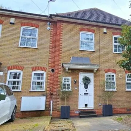 Buy this 3 bed house on Farley Mews in London, SE6 2AL