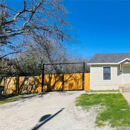 Rent this 3 bed house on 153 Rousseau Street in Waxahachie, TX 75165