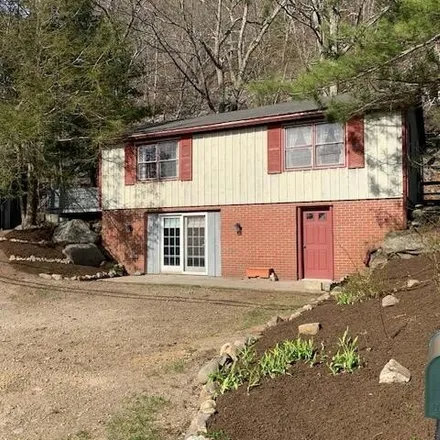 Buy this 3 bed house on 77 Mountain St in Camden, Maine