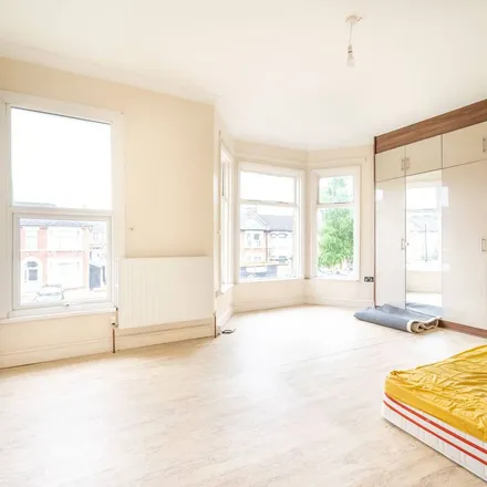 Image 7 - 31 Forest Road, London, E7 0DN, United Kingdom - Apartment for rent