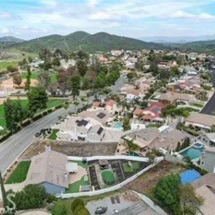 Image 2 - 29422 Longhorn Drive, Canyon Lake, CA 92587, USA - House for rent