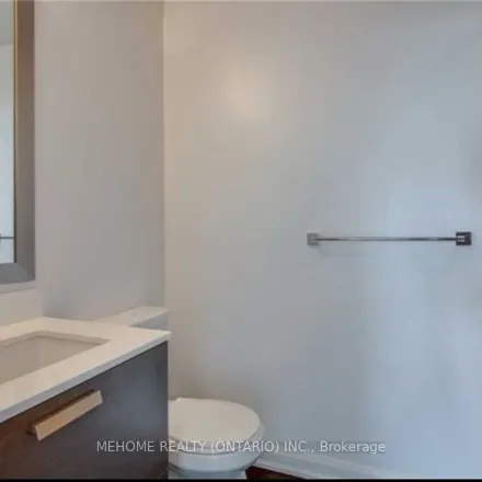 Image 7 - 9 Bogert Avenue, Toronto, ON M2N 6G5, Canada - Apartment for rent