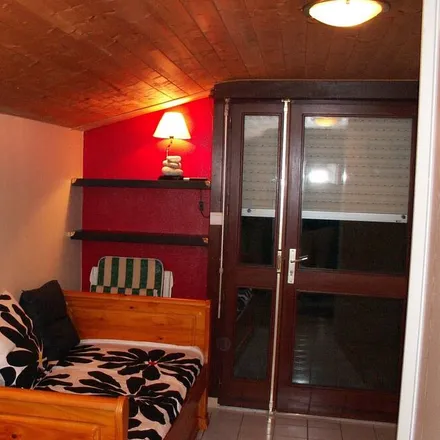 Rent this 2 bed house on 22560 Pleumeur-Bodou