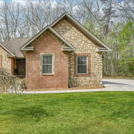 Buy this 3 bed house on 99 North Riverview Lane in Crossville, TN 38555