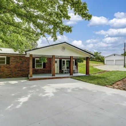 Image 2 - 5817 East Sugar Hollow Road, Morristown, TN 37860, USA - House for sale