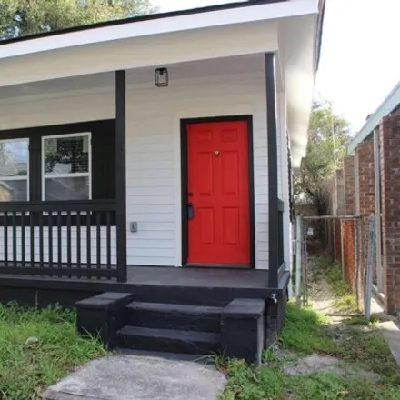 Buy this 3 bed house on 1241 East Waldburg Street in Savannah, GA 31404