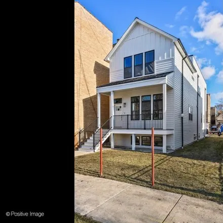 Image 2 - 4055 North Albany Avenue, Chicago, IL 60625, USA - House for sale