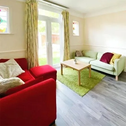 Image 3 - 25 Harborough Road, Bedford Place, Southampton, SO15 2FZ, United Kingdom - Duplex for sale