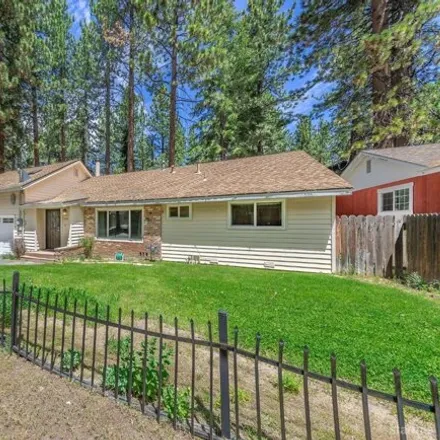 Image 2 - 3359 Bruce Dr, South Lake Tahoe, California, 96150 - House for sale