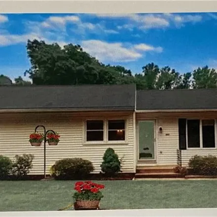 Buy this 3 bed house on 205 Mulberry Street in Naugatuck, CT 06770